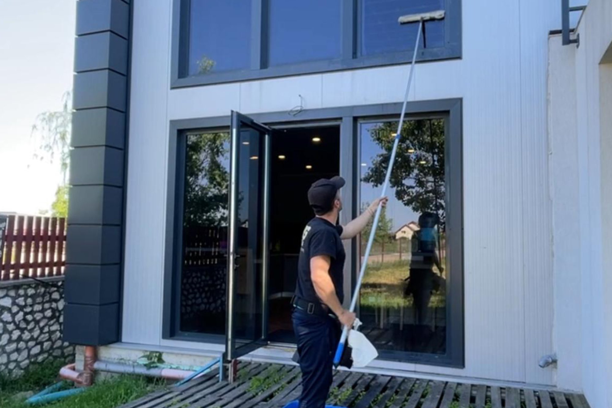 Servicii Curatenie Acasa - Rapid si Eficient