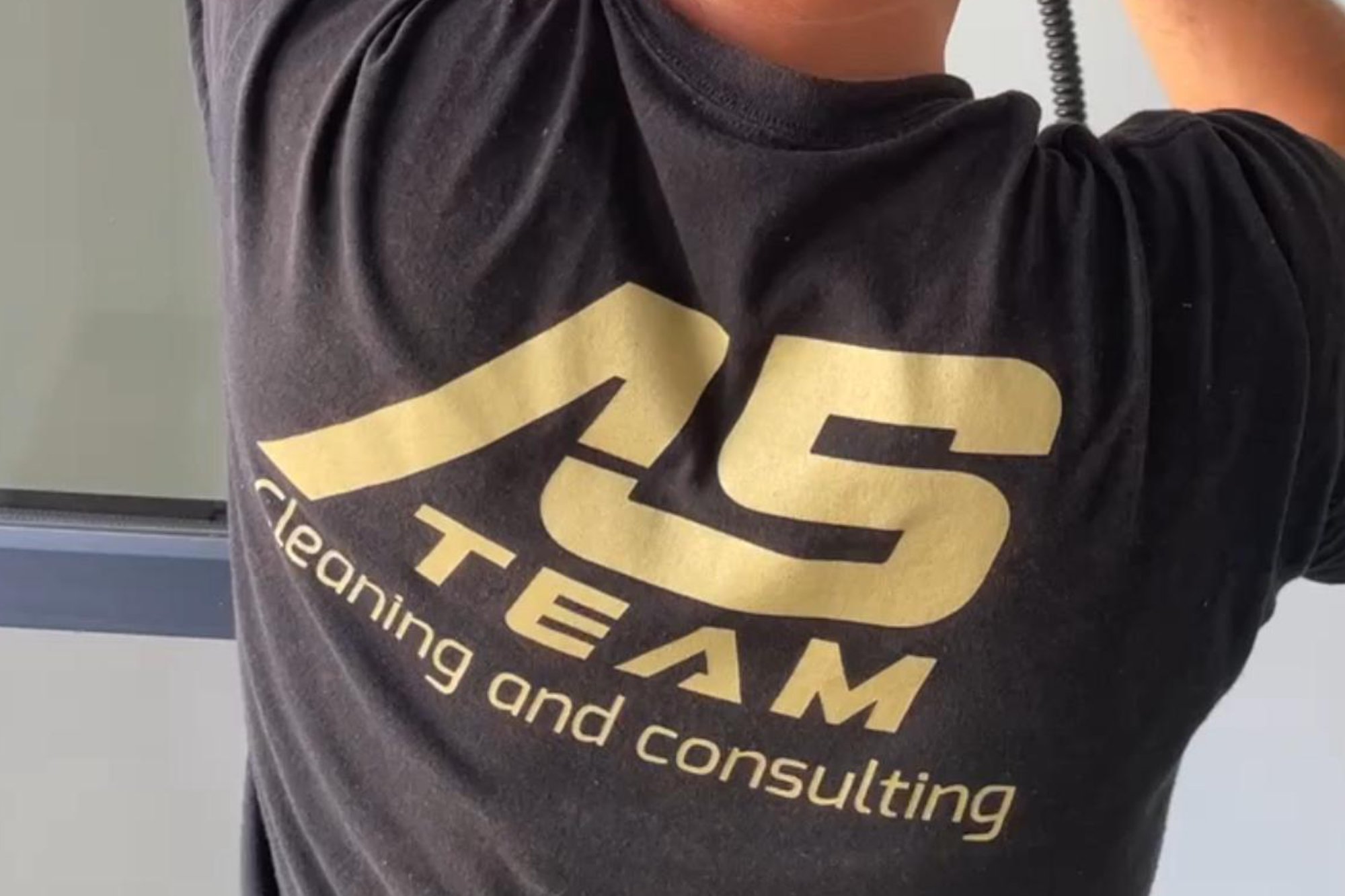 Solutii de curatenie in Arad cu echipa AS Team