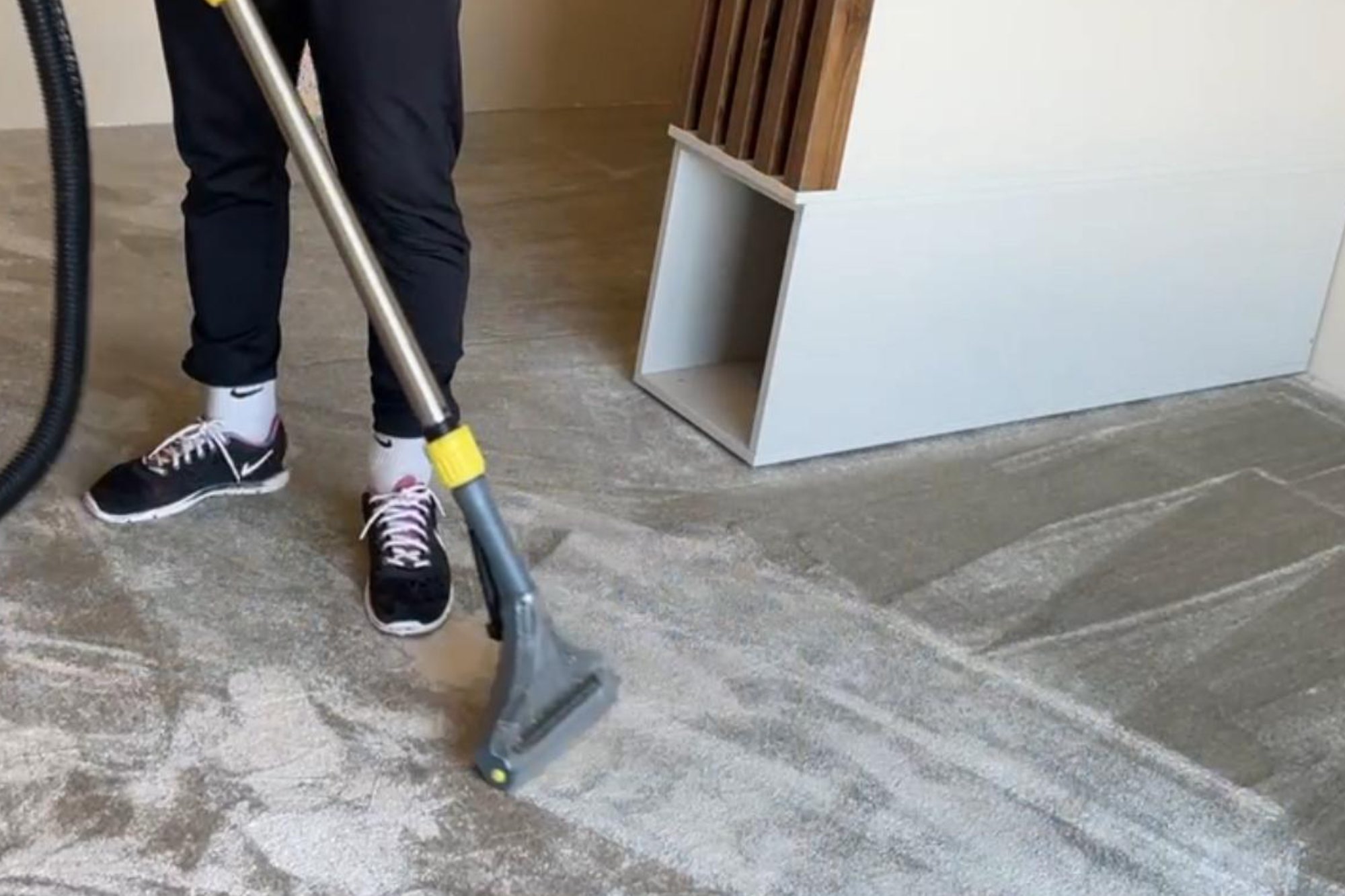 Cauti cele mai bune metode de curatare a covoarelor?